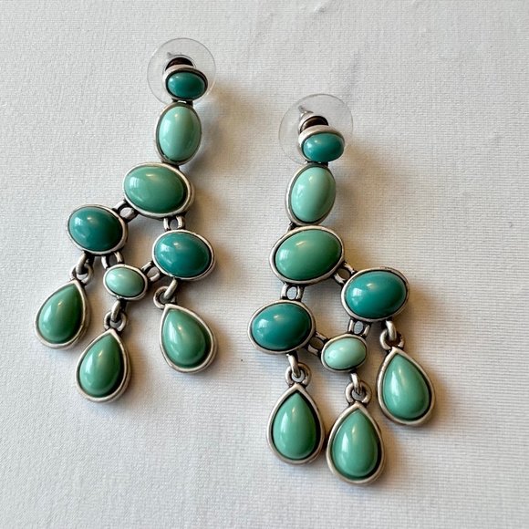 Costume Turquoise Colored Chandelier Silver Tone Fashion Estate Earrings - Picture 2 of 4
